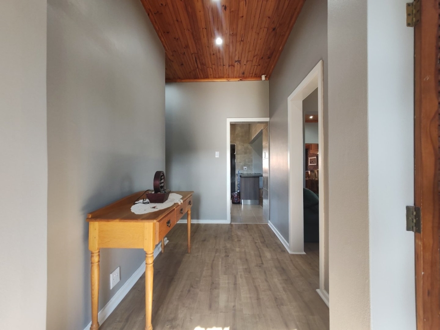4 Bedroom Property for Sale in Newton Park Eastern Cape